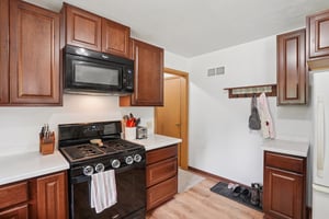 Jefferson St-S1807-016.jpg