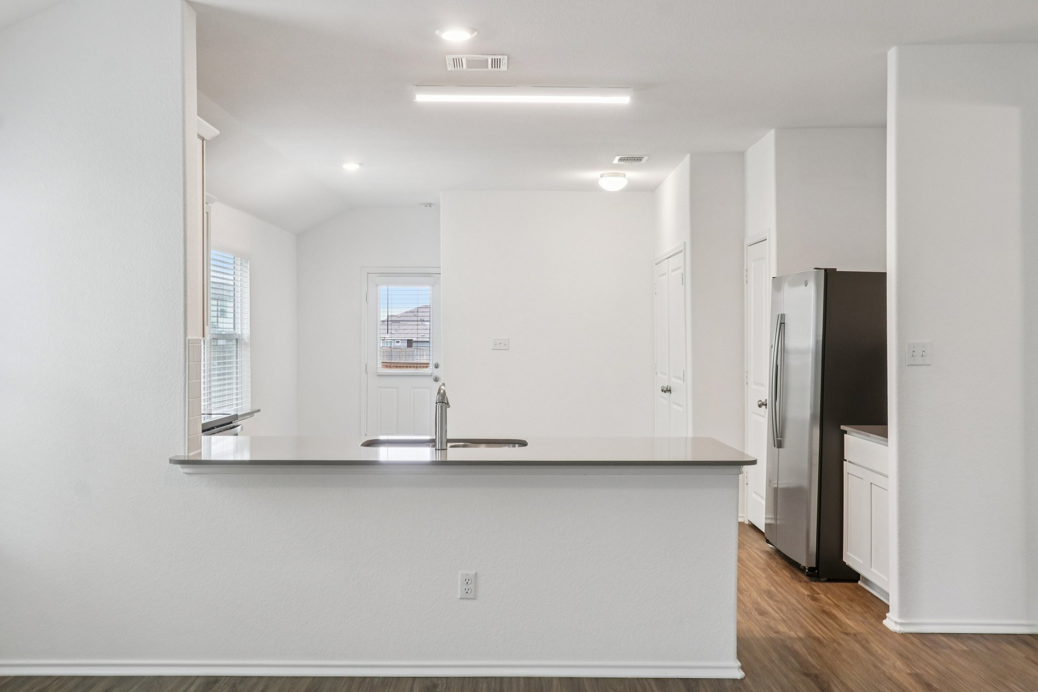 Line of Fire Way-S0412-012.jpg