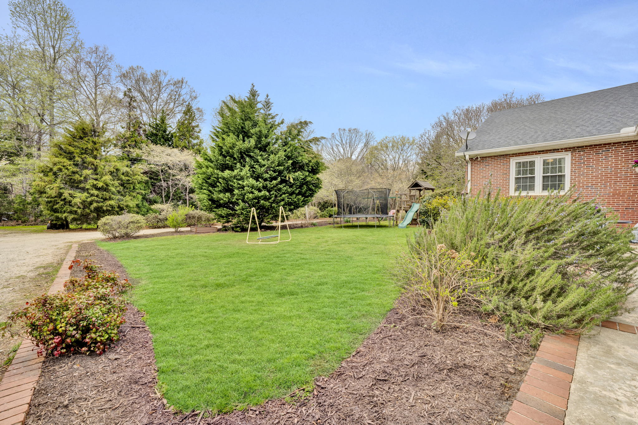 240 Nottingham Rd53