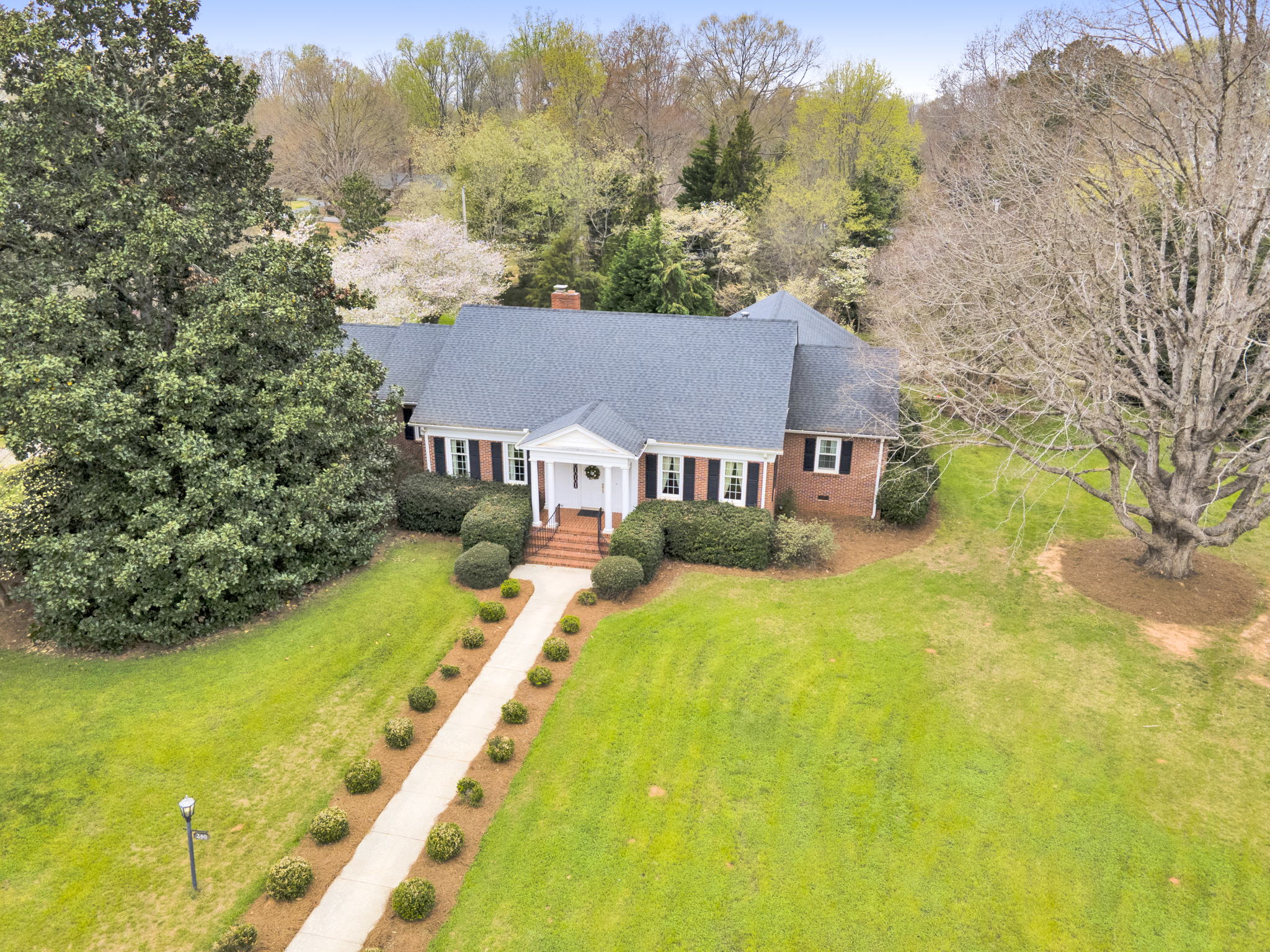240 Nottingham Rd1
