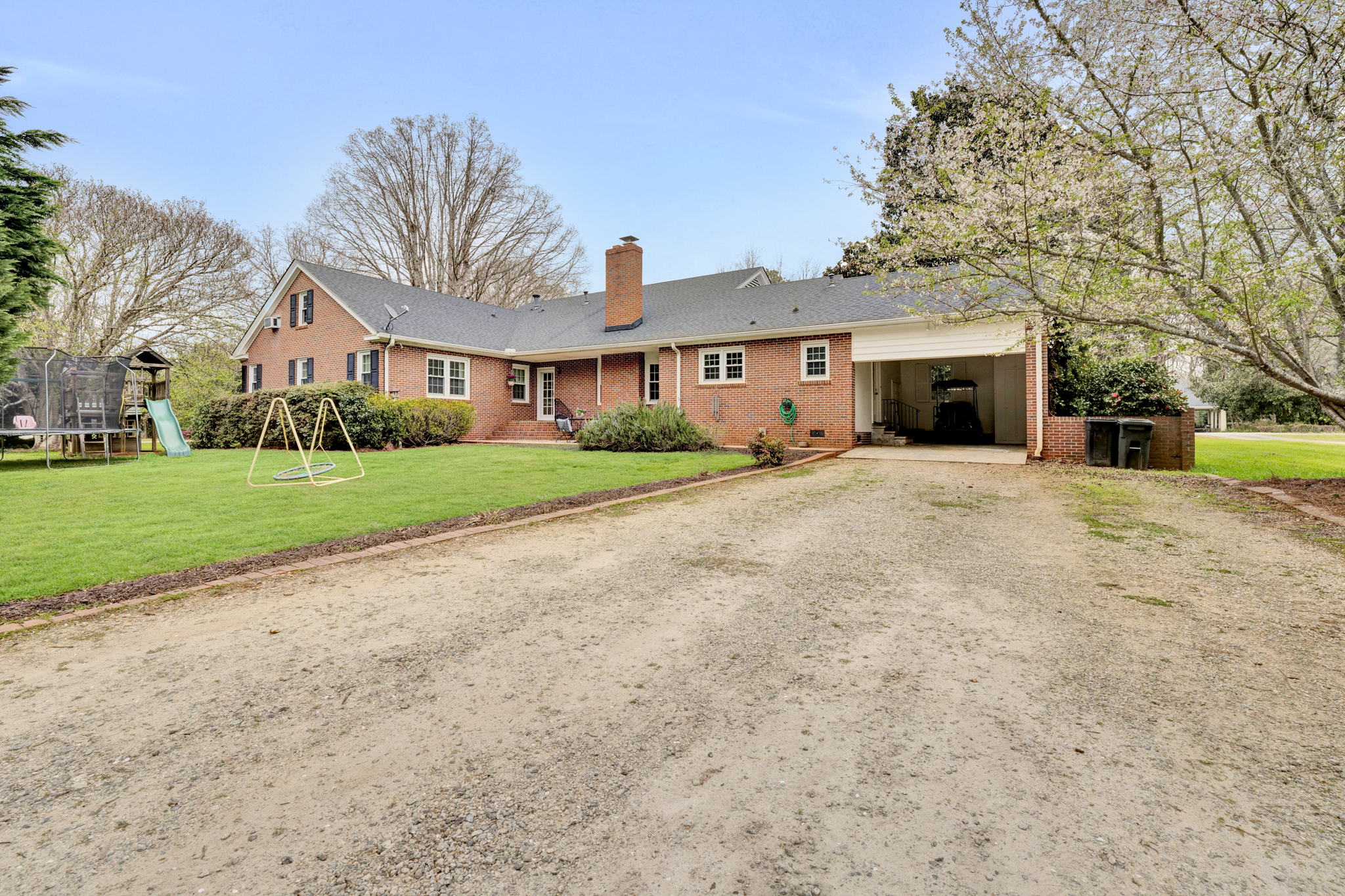 240 Nottingham Rd54