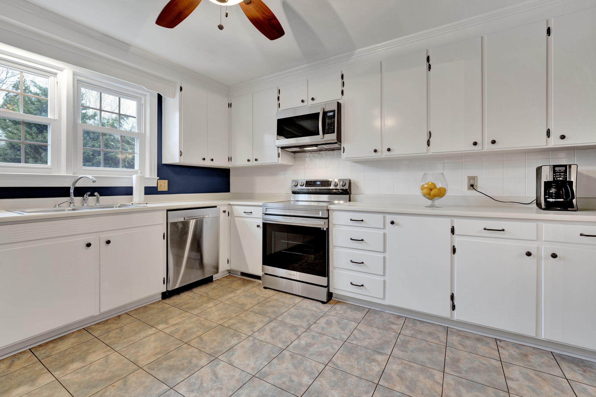 240 Nottingham Rd38