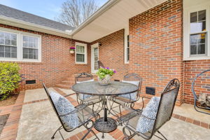 240 Nottingham Rd50
