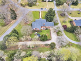 240 Nottingham Rd6