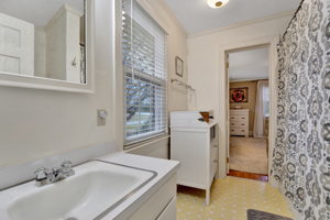 240 Nottingham Rd15
