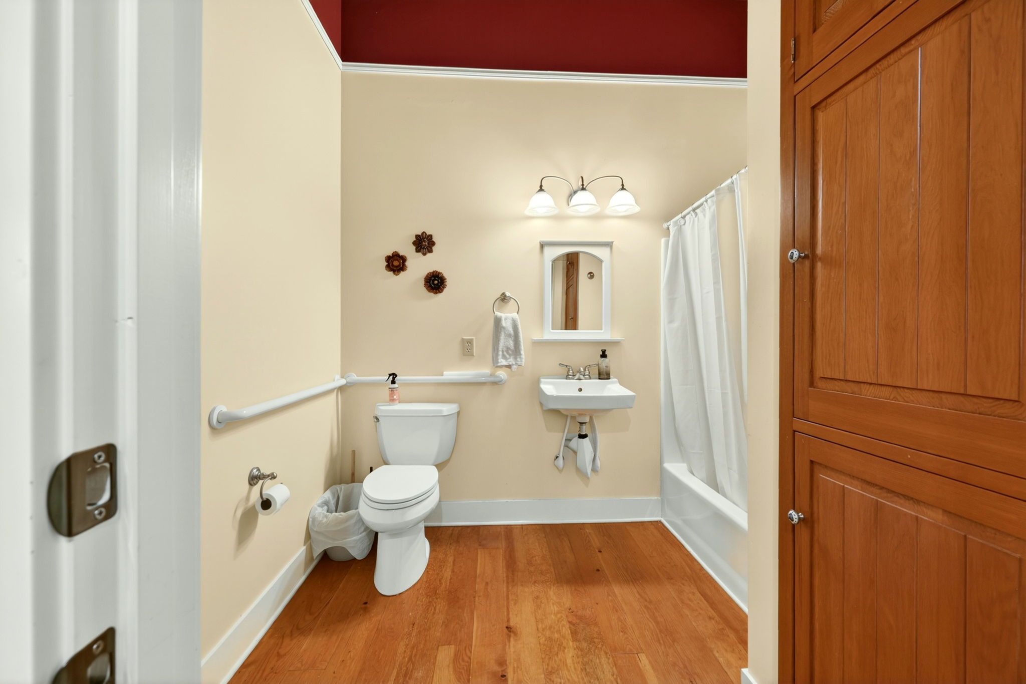  Photo 10