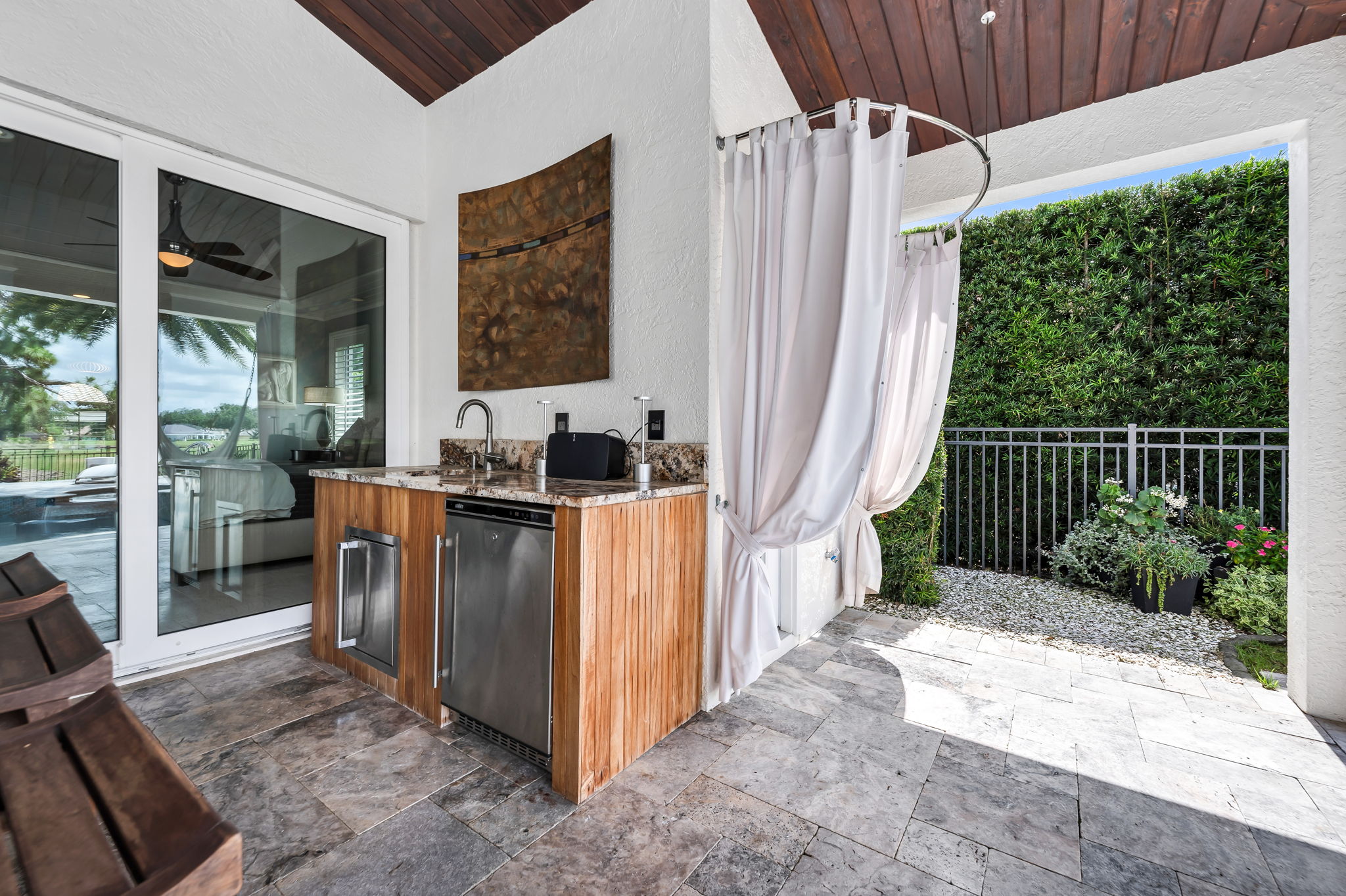 Outdoor Kitchen