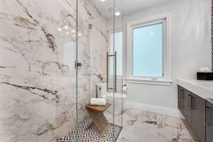 Guest Bath 2
