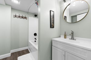  Photo 37