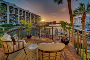 Balcony1b