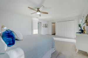 Upper Level Master Bedroom1c