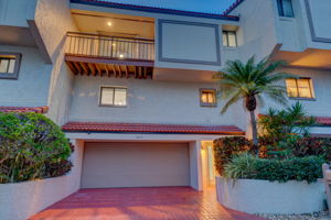 Front Exterior1