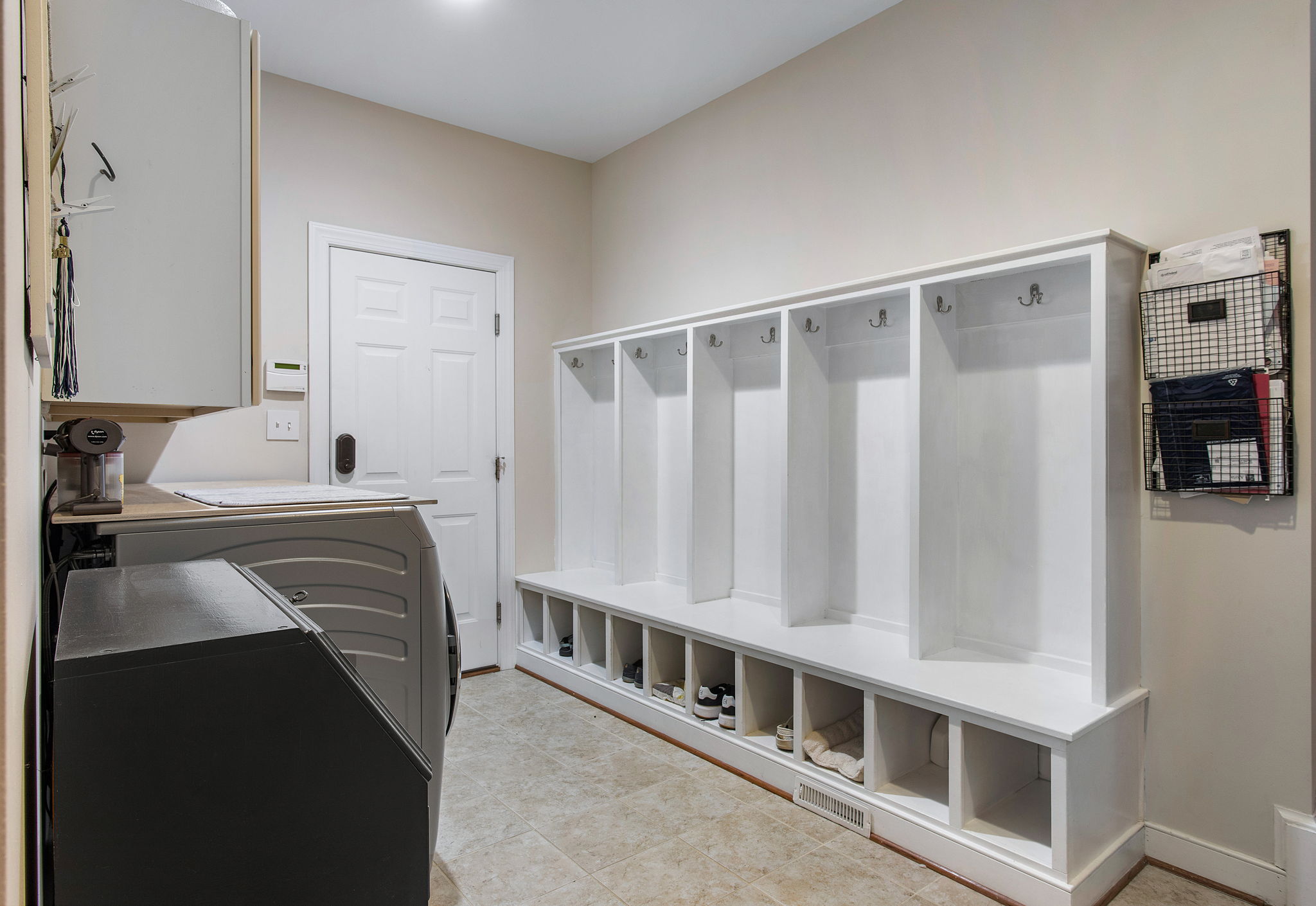 31-Laundry and Mudroom