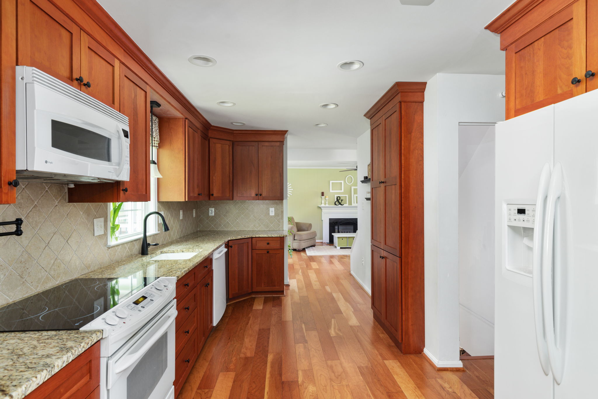 2400 Earlsgate Ct, Reston, VA 20191, USA Photo 21