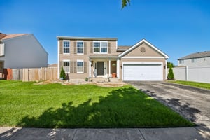 Mark Ave-S2508-001.jpg