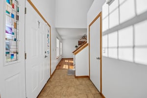 Mark Ave-S2508-016.jpg
