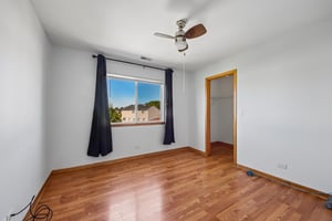 Mark Ave-S2508-023.jpg