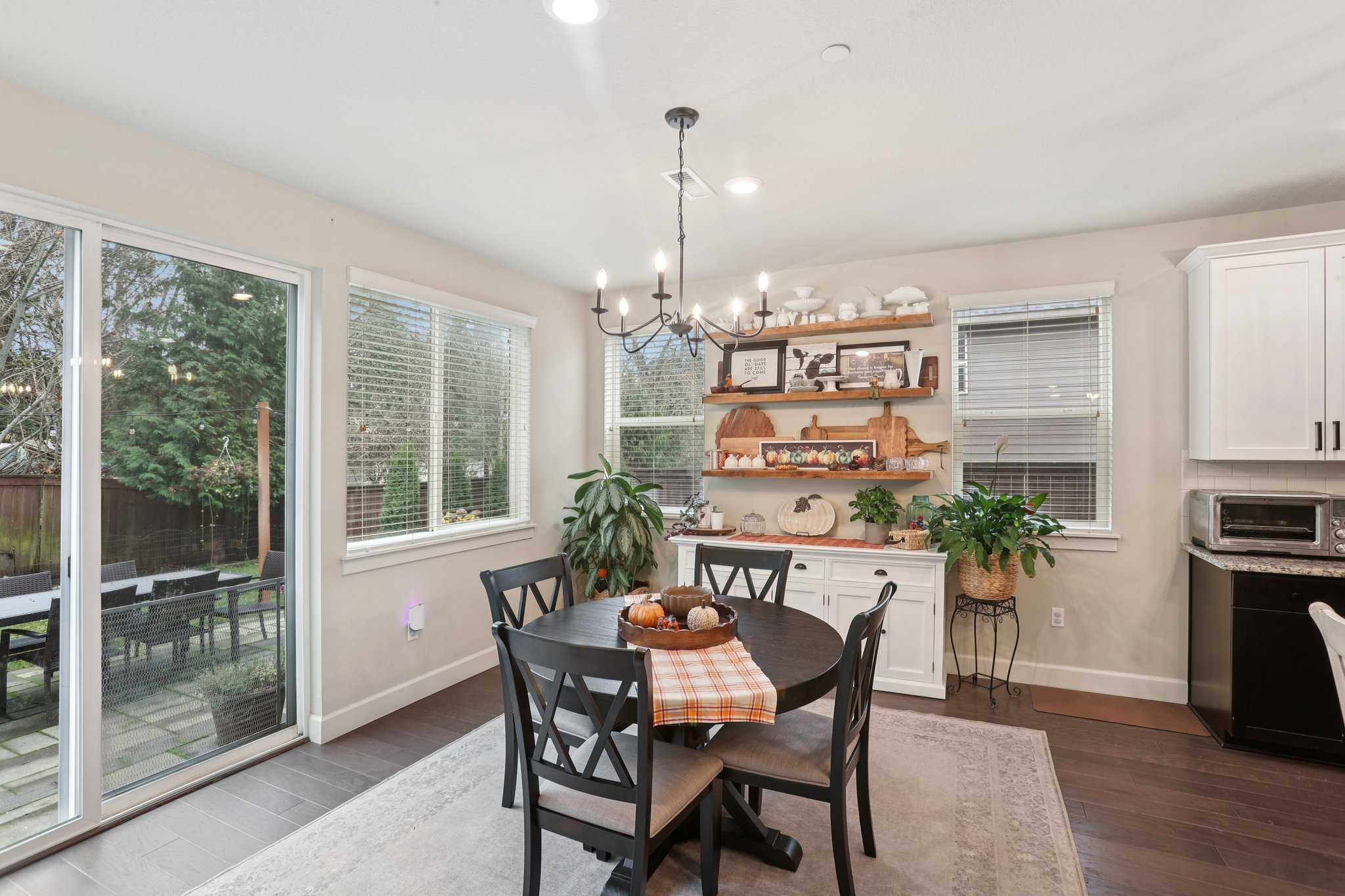 NW 41st Ave-S2611-012.jpg