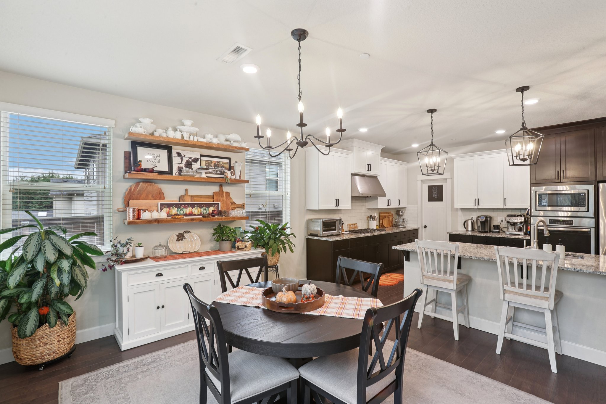 NW 41st Ave-S2611-013.jpg