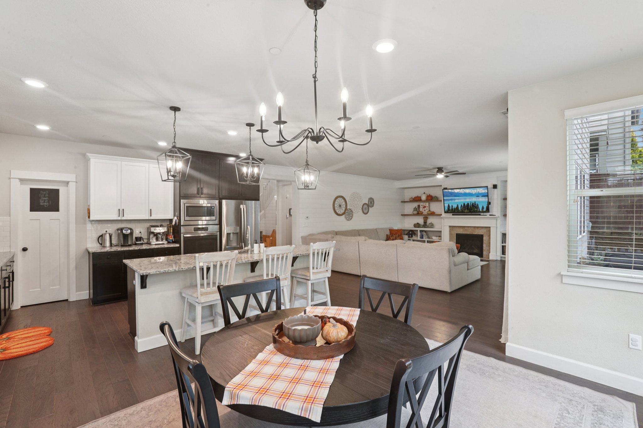 NW 41st Ave-S2611-014.jpg