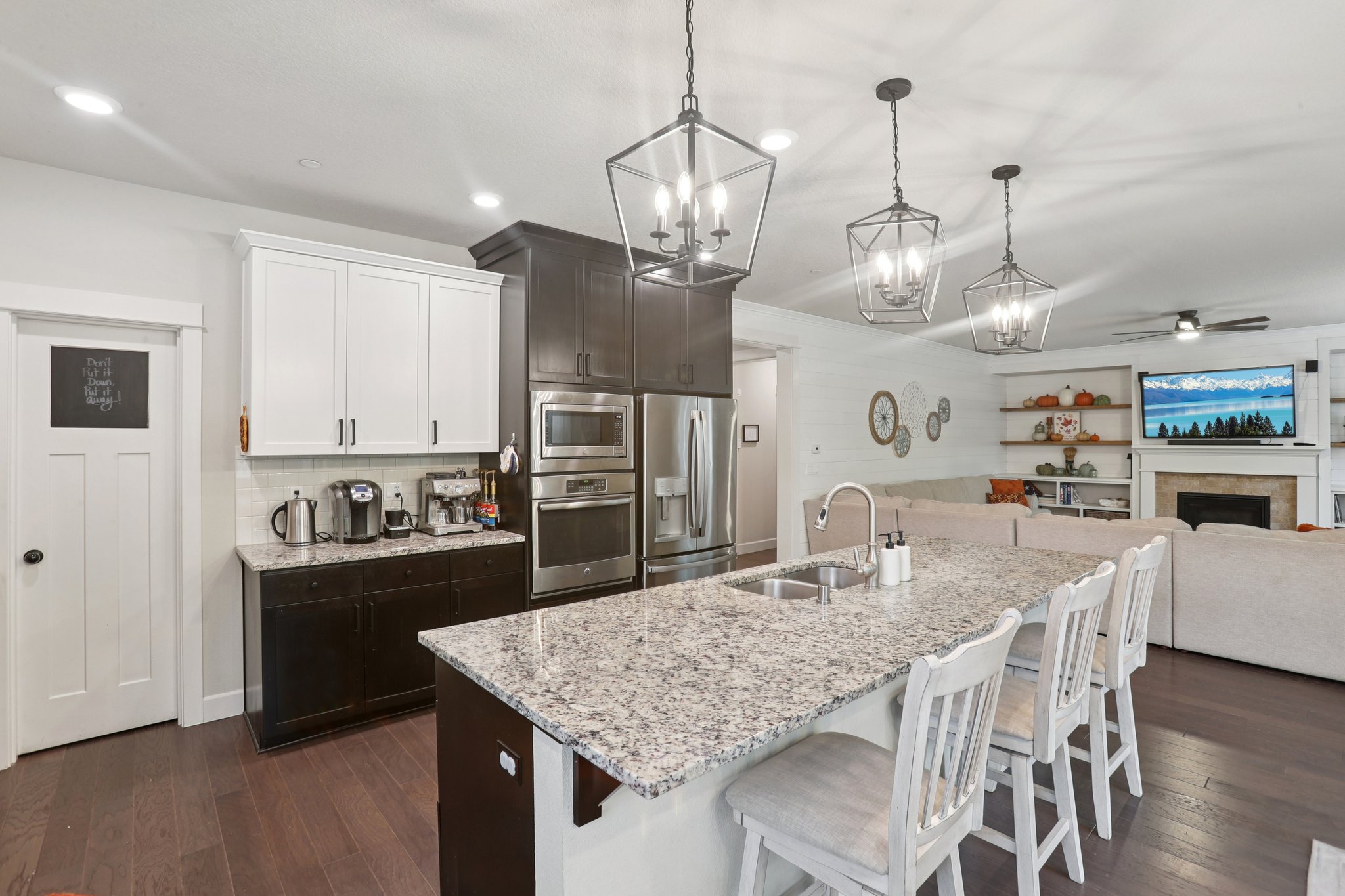 NW 41st Ave-S2611-015.jpg