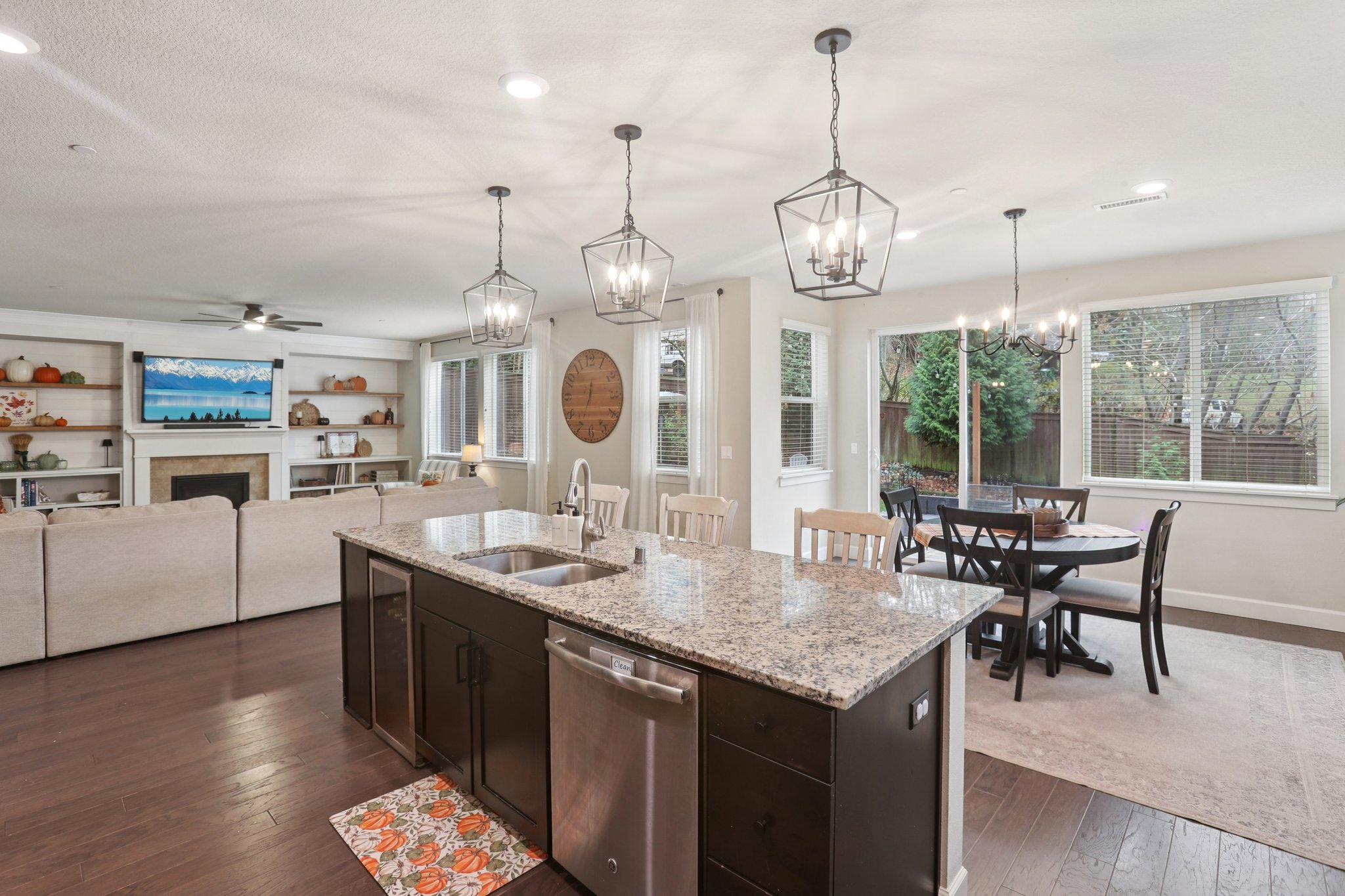 NW 41st Ave-S2611-019.jpg