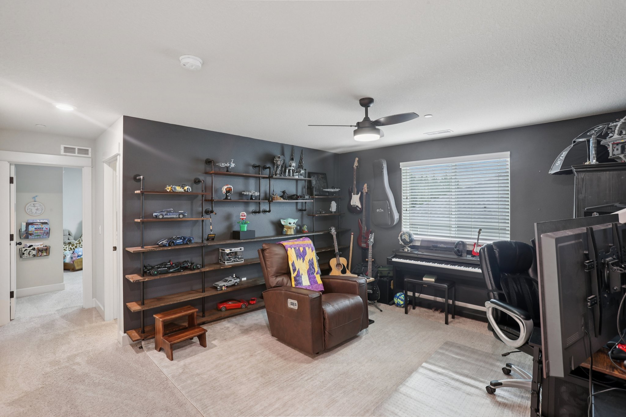 NW 41st Ave-S2611-032.jpg