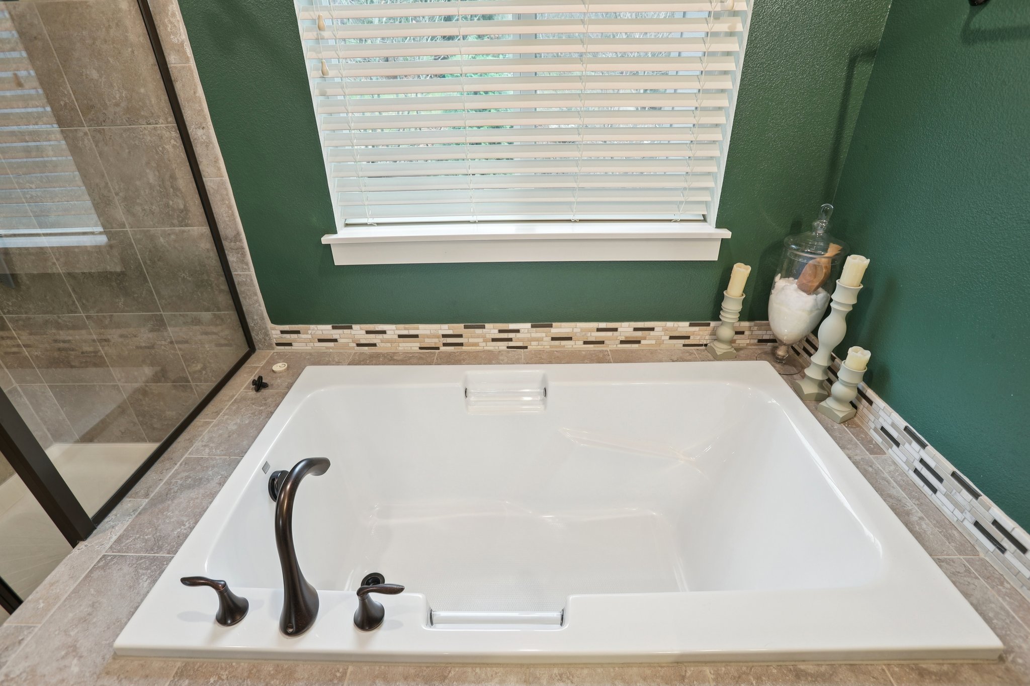 NW 41st Ave-S2611-047.jpg