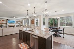 NW 41st Ave-S2611-019.jpg