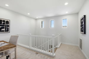 022_F8_2400 Plateau Dr