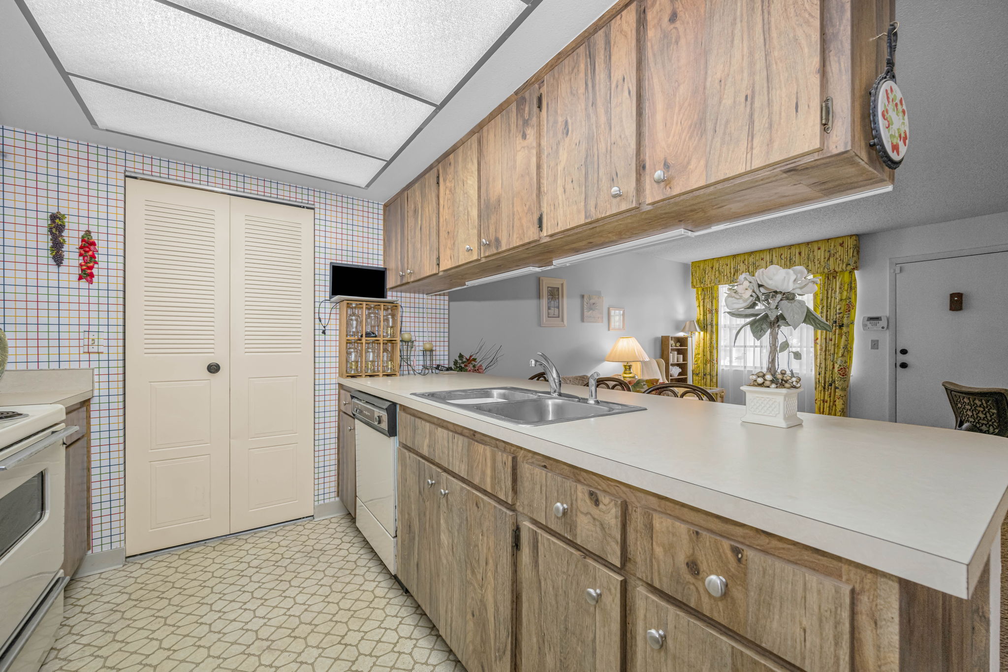 Kitchen 2