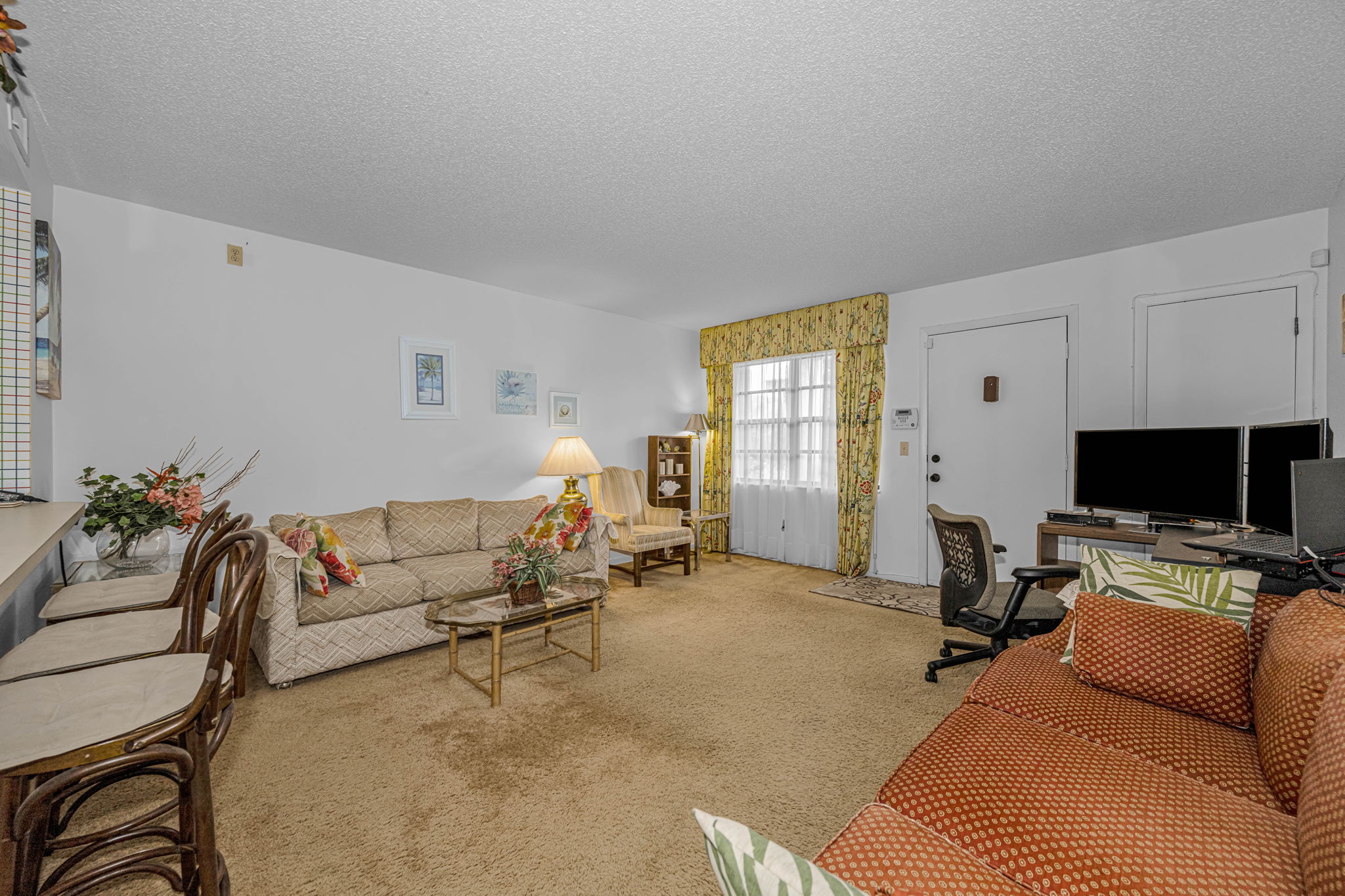Living Room 3