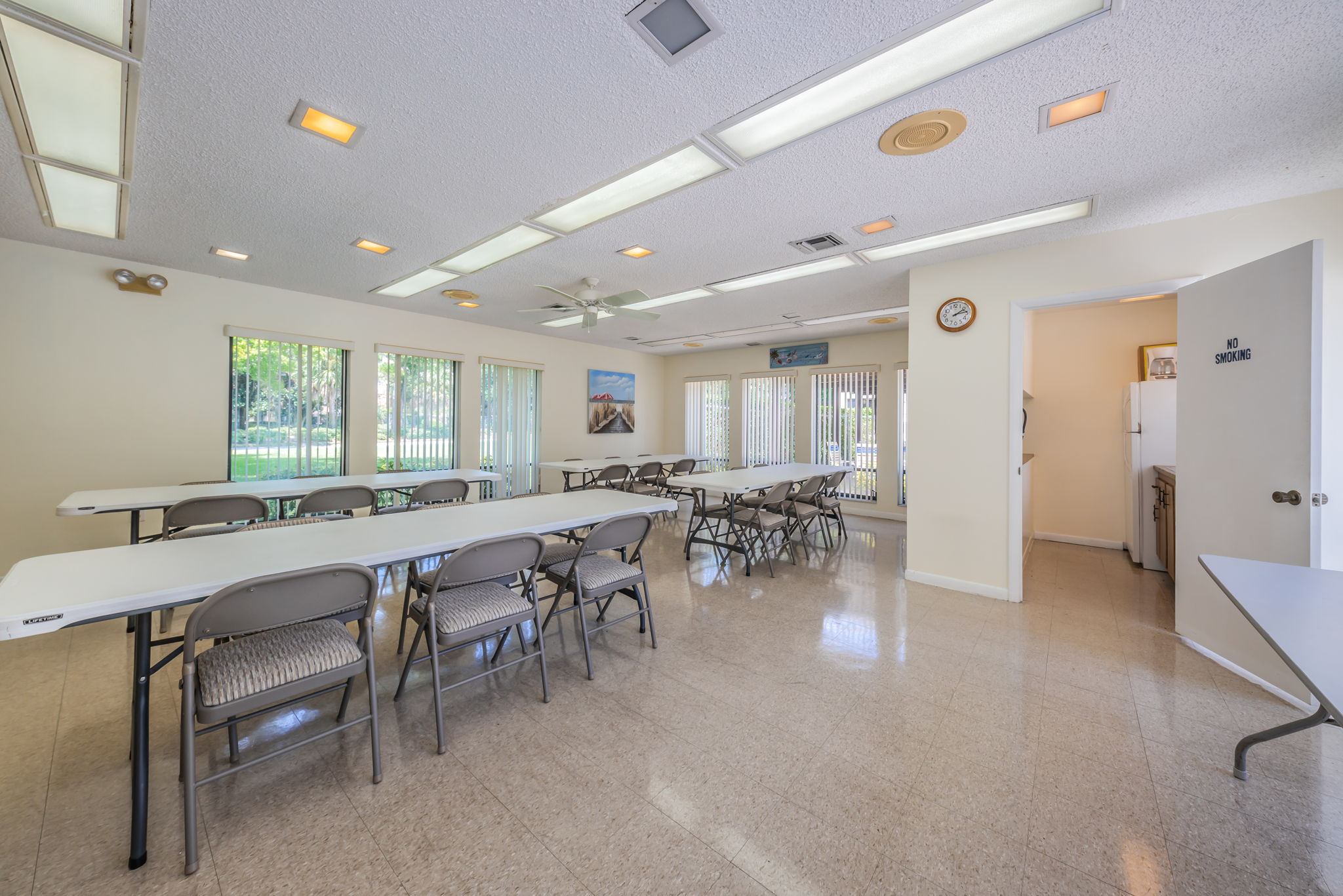 19-Clubhouse