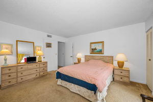 Primary Bedroom 1c