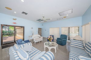 24-Clubhouse