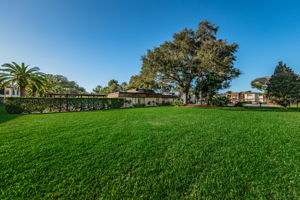 28-Clubhouse