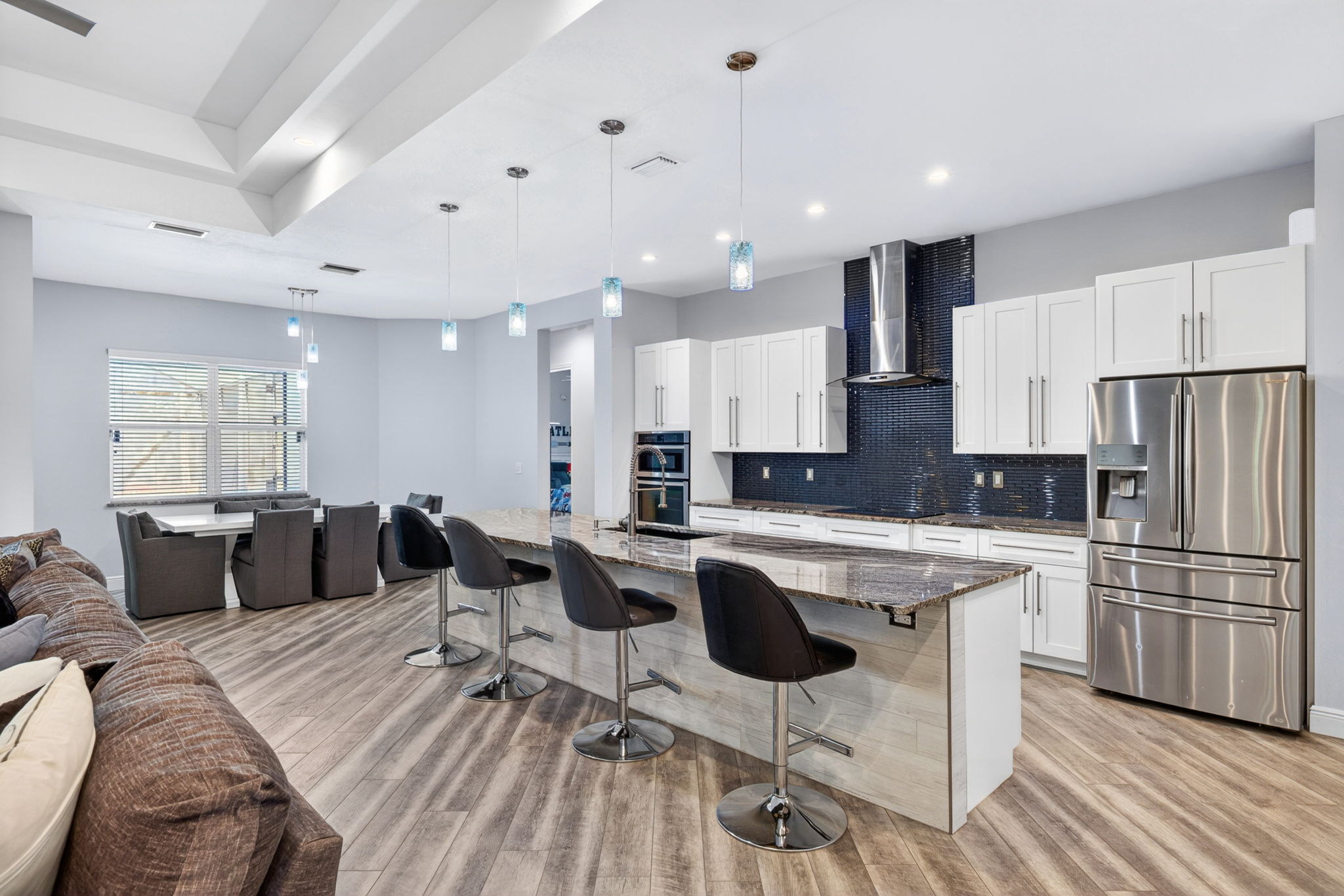 Kitchen 1