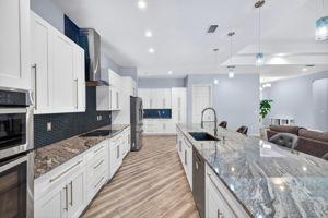 Kitchen 4