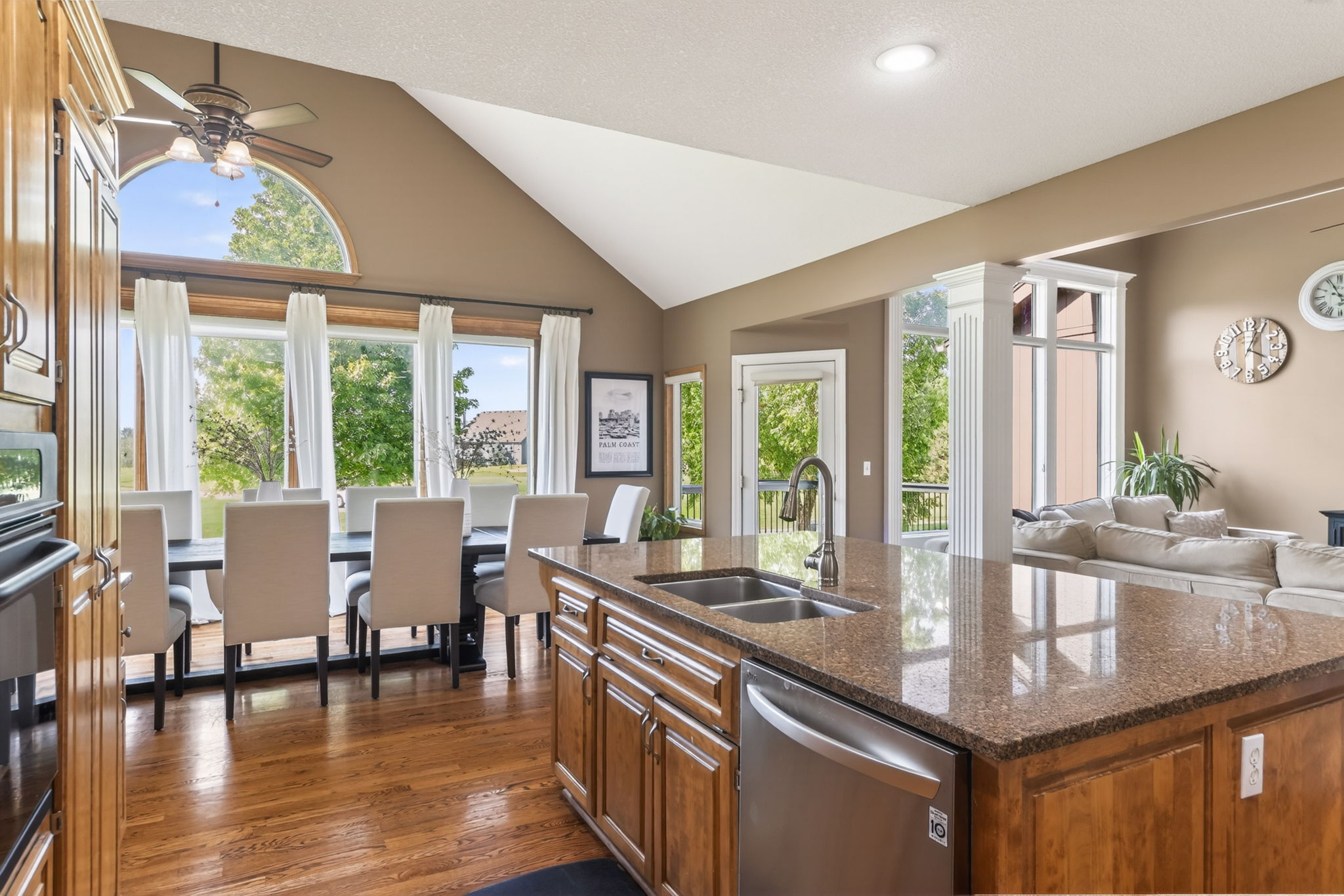 24004 W 68th St-029