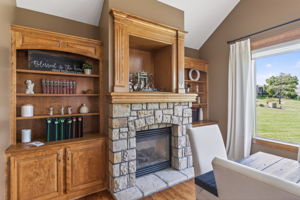 24004 W 68th St-033