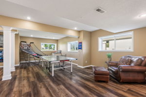 24004 W 68th St-061