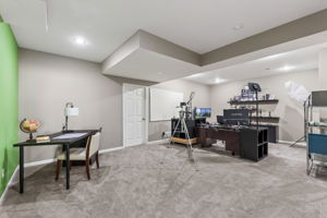 24004 W 68th St-067