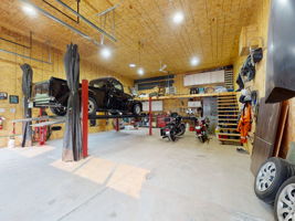  Photo 48