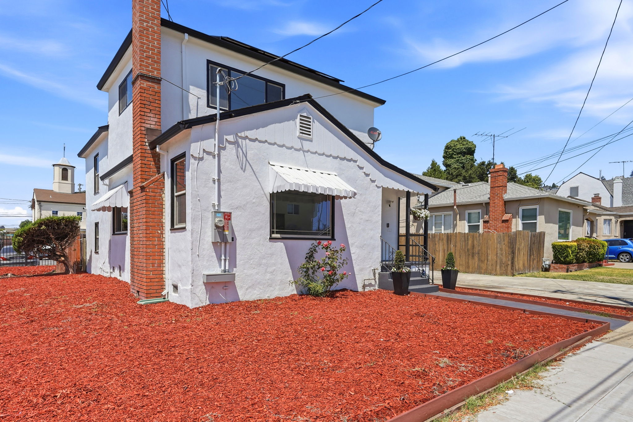 002_F8_2401 80th Ave