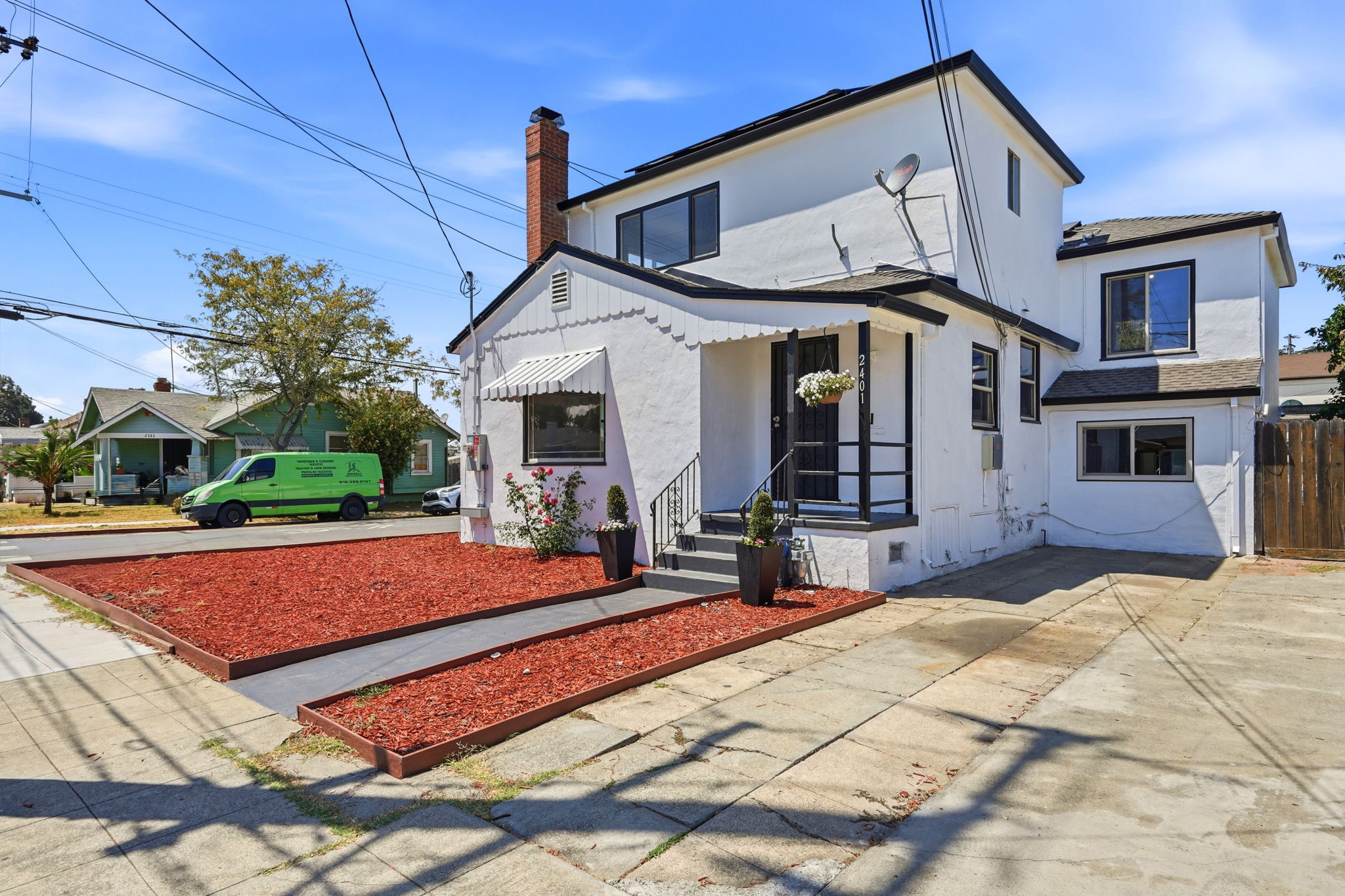 003_F8_2401 80th Ave