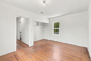 015_F8_2401 80th Ave