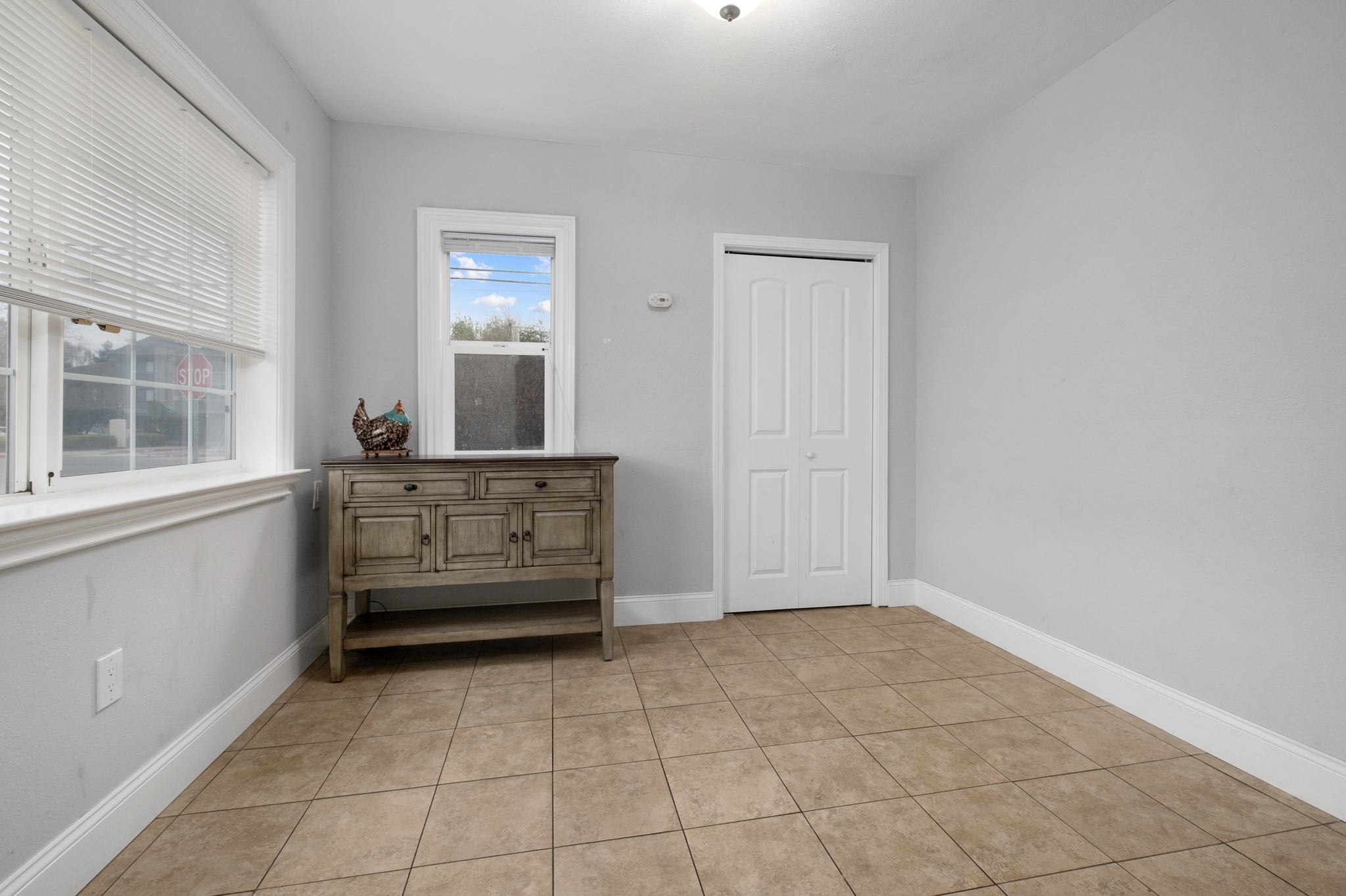 2401 Depot Rd, Hayward, CA 94545, USA Photo 16