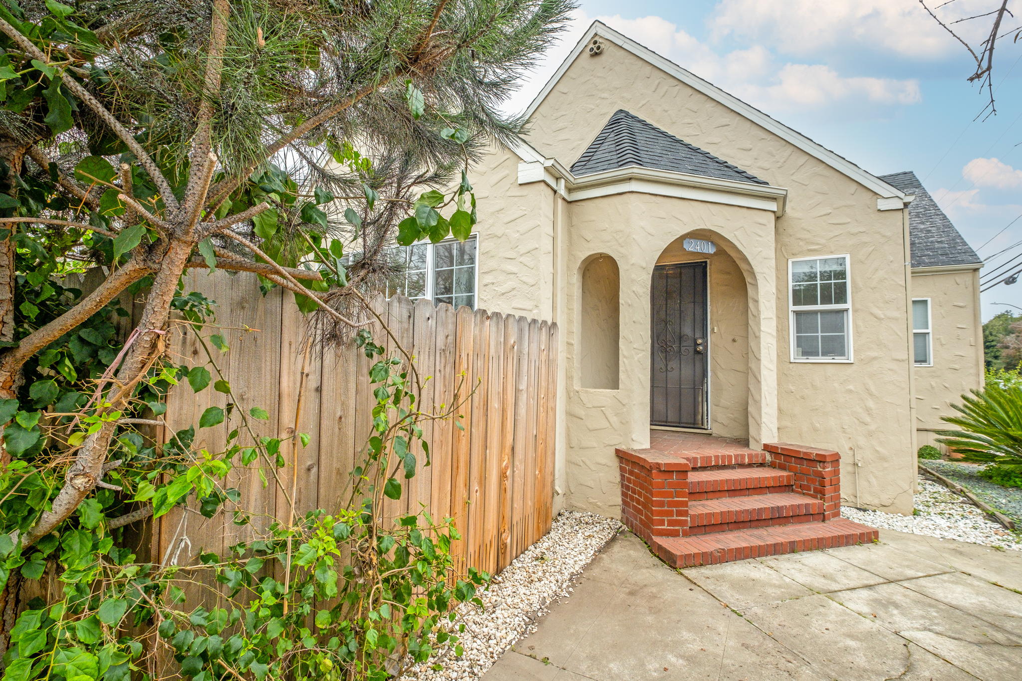 2401 Depot Rd, Hayward, CA 94545, USA Photo 2