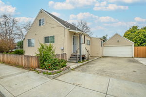 2401 Depot Rd, Hayward, CA 94545, USA Photo 2