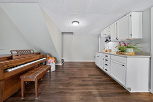  Photo 31